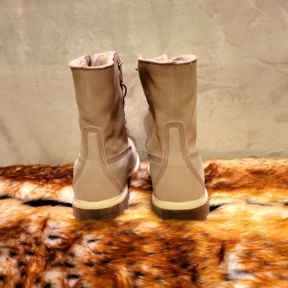 Timberland Authentic Teddy Fleece ~ Fold Down ~ White Sz 7.5 NWT - Picture 6 of 11